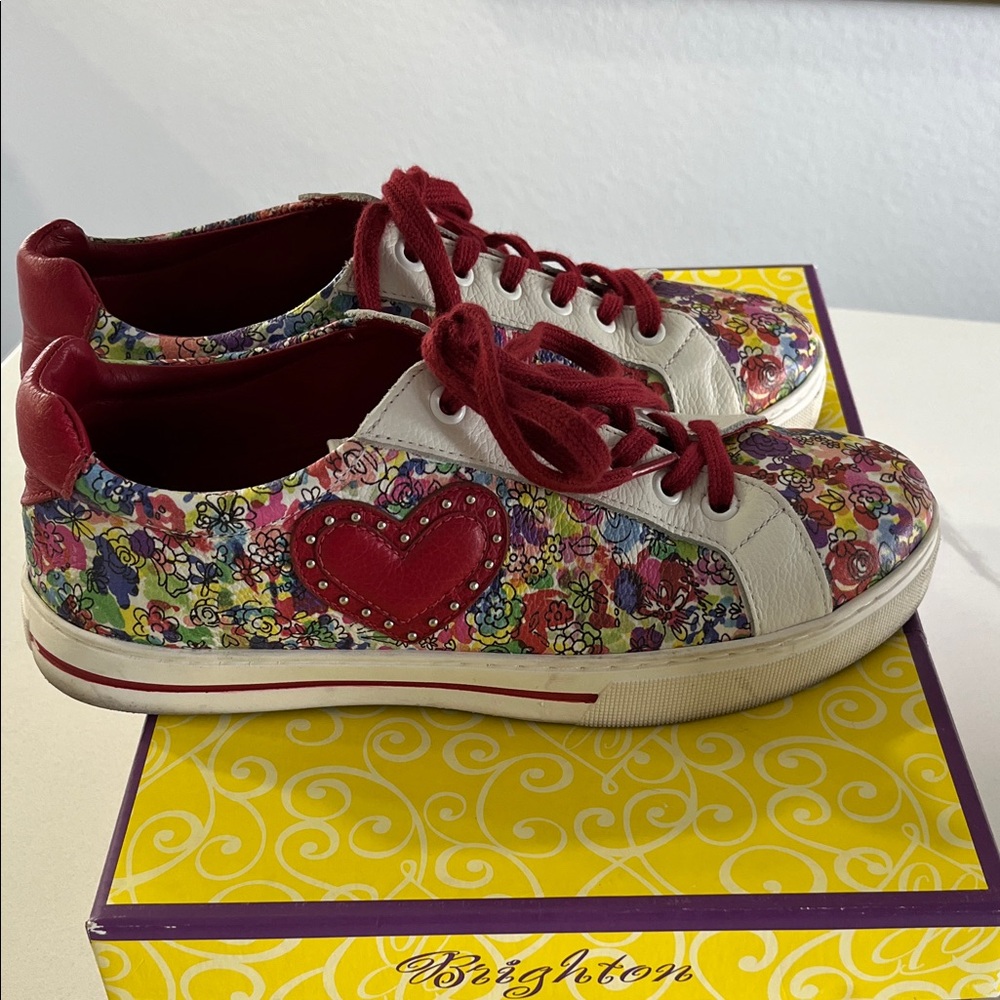 Brighton Bloom heart ❤️ sneakers floral pattern ,leather